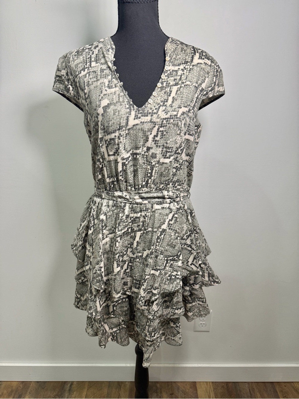 Armani Exchange Gray Snake-Print Ruffle Mini Dress Size 6